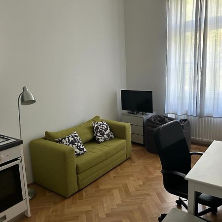 Noble Studio Apartments Zagreb Extérieur photo