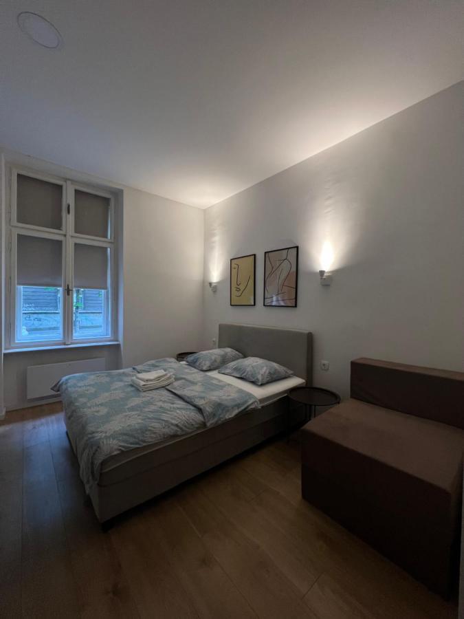 Noble Studio Apartments Zagreb Extérieur photo