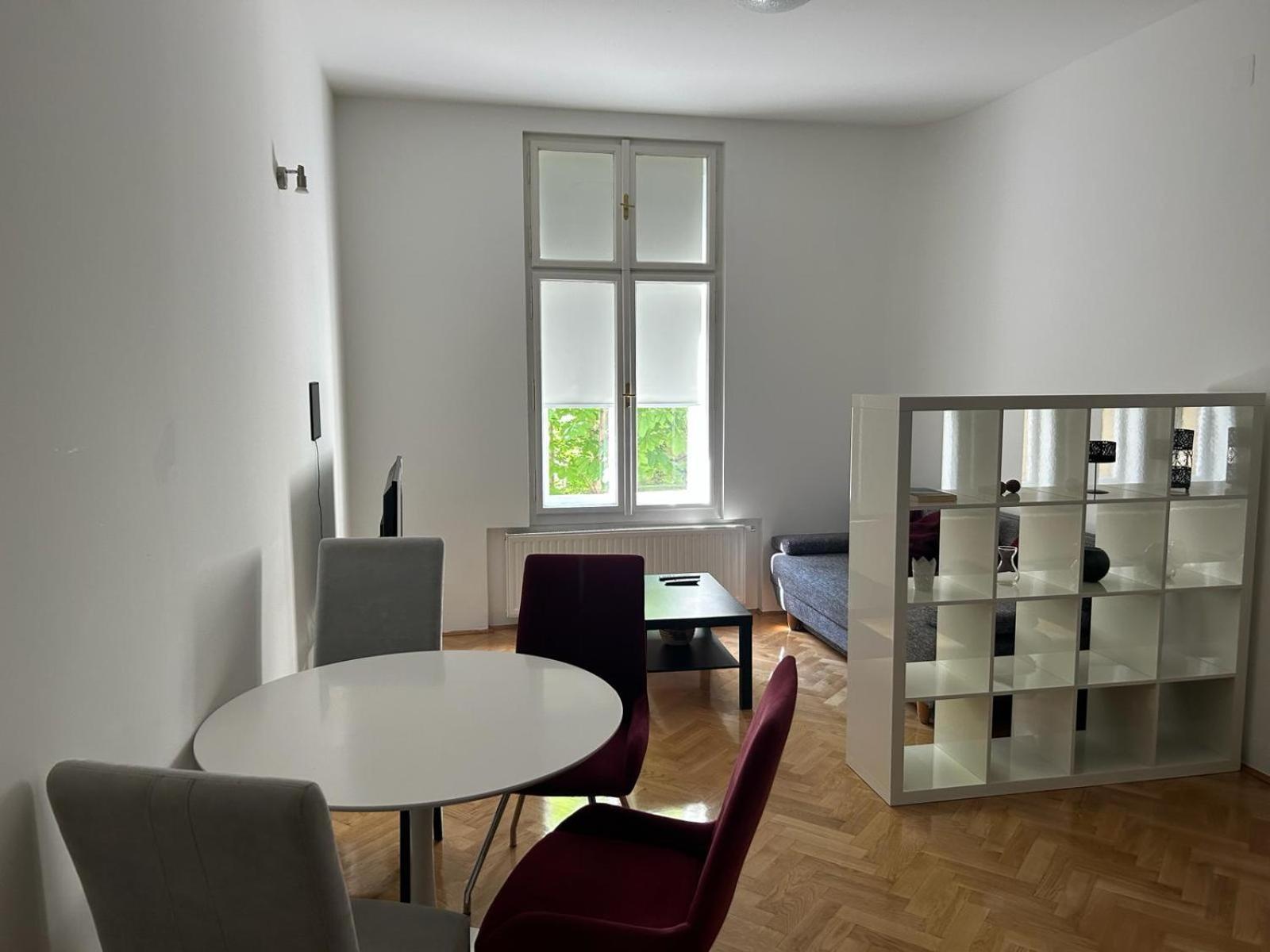 Noble Studio Apartments Zagreb Extérieur photo